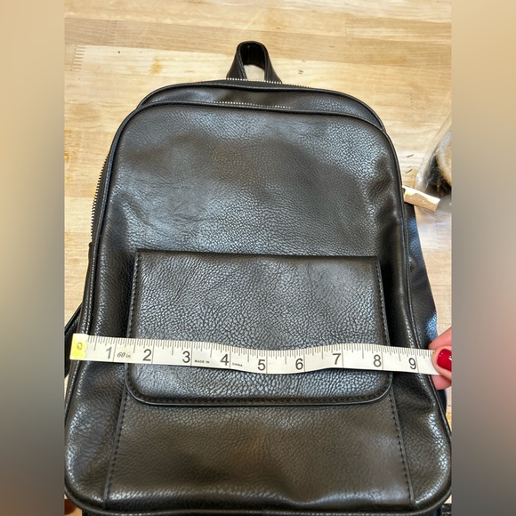 Italian Leather Black Backpack - Picture 8 of 8